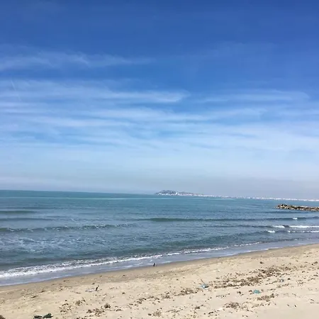 公寓 Family Beachfront 格勒姆