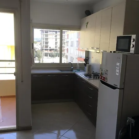 Family Beachfront 公寓 格勒姆